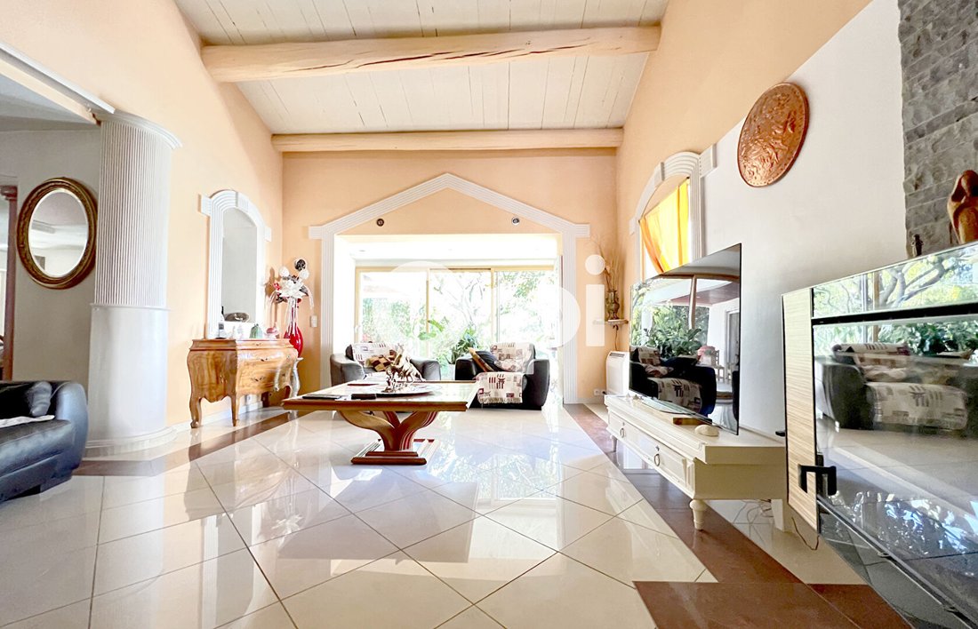House in Beaucours-La Gorguette-La Morvenede, Sanary-sur-Mer, France 3 - 13114931