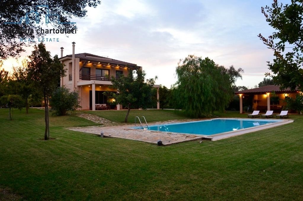 House in Chalkida, Thessaly and Central Greece, Greece 1 - 13115620
