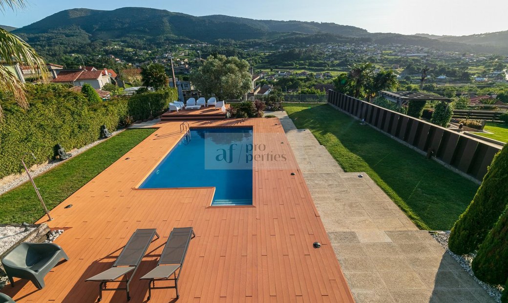 Chalet Baiona Spain In Baiona, Galicia, Spain For Sale (12852582)