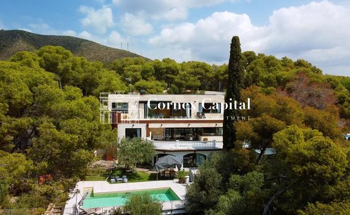 Villa in Castelldefels, Catalonia, Spain 1