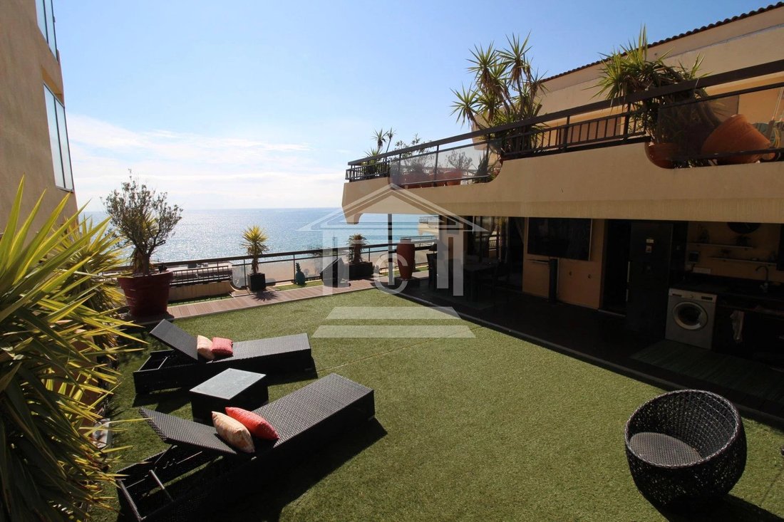 Fréjus Apartment In Fréjus, Provence Alpes Côte D'azur, France For Sale