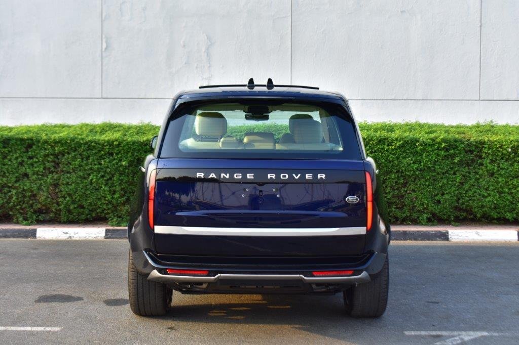 Suv in Dubai, Dubai, United Arab Emirates 2 - 13119096