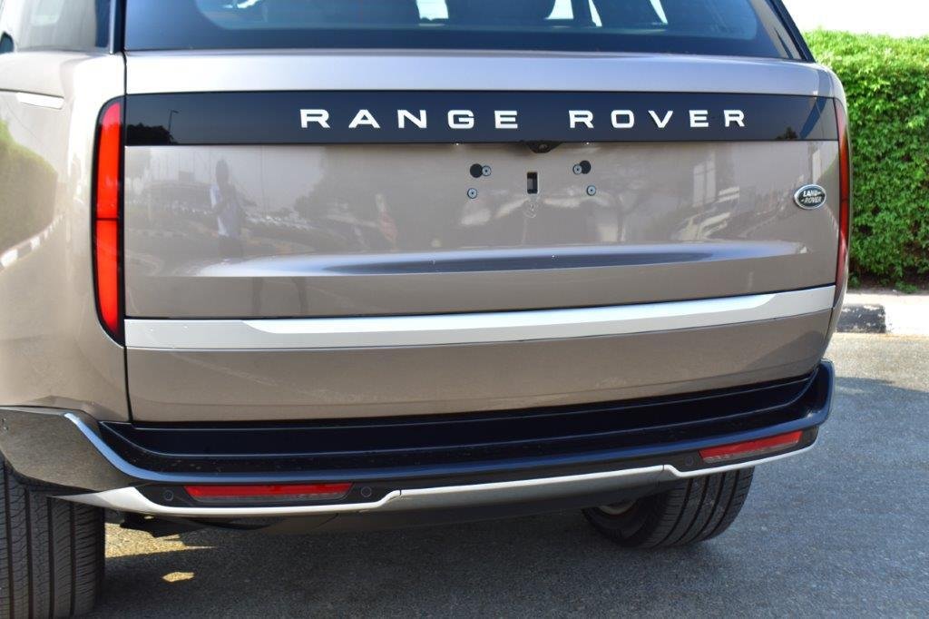 Suv in Dubai, Dubai, United Arab Emirates 3 - 13119138