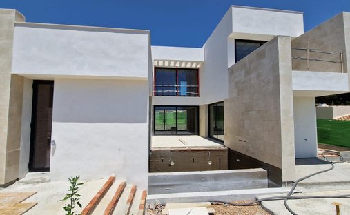 Anwesen in Nueva Andalucía, Marbella, Spanien 1