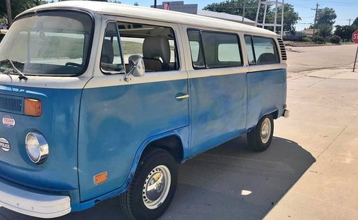 Volkswagen Bus For Sale - ®