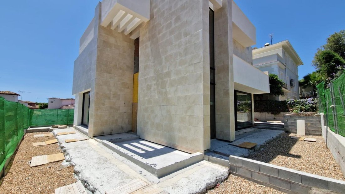 Estate in Nueva Andalucia, Marbella, Spain 2 - 13118896