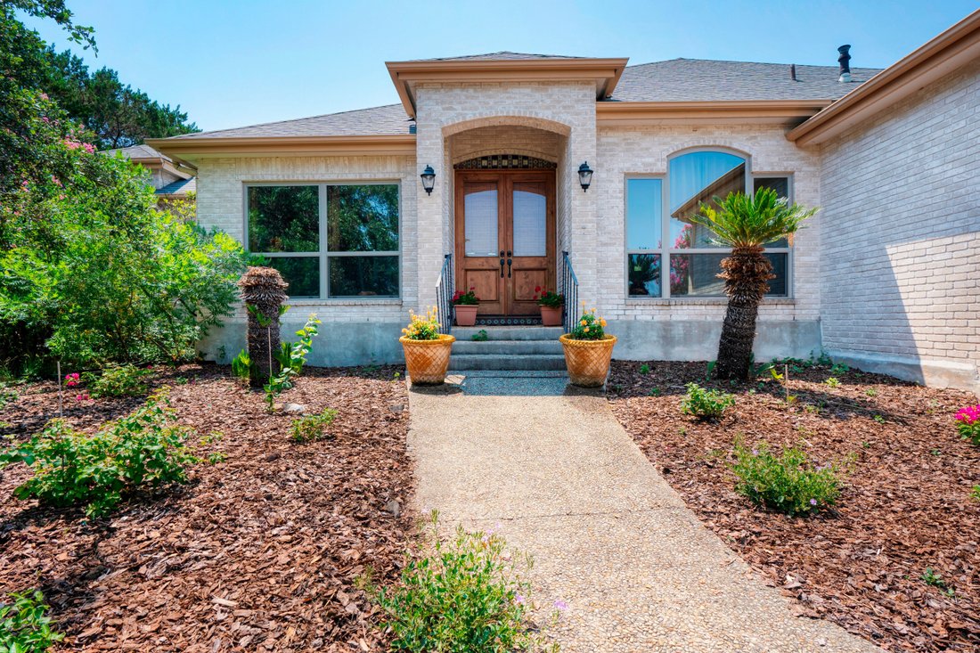 Charming One Story Hill Country Home In Helotes, Texas, United States