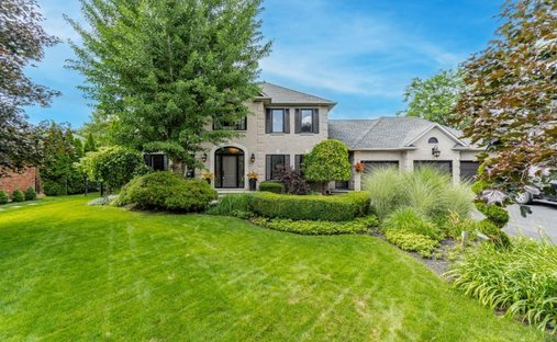 House in Hamilton, Ontario, Canada 1