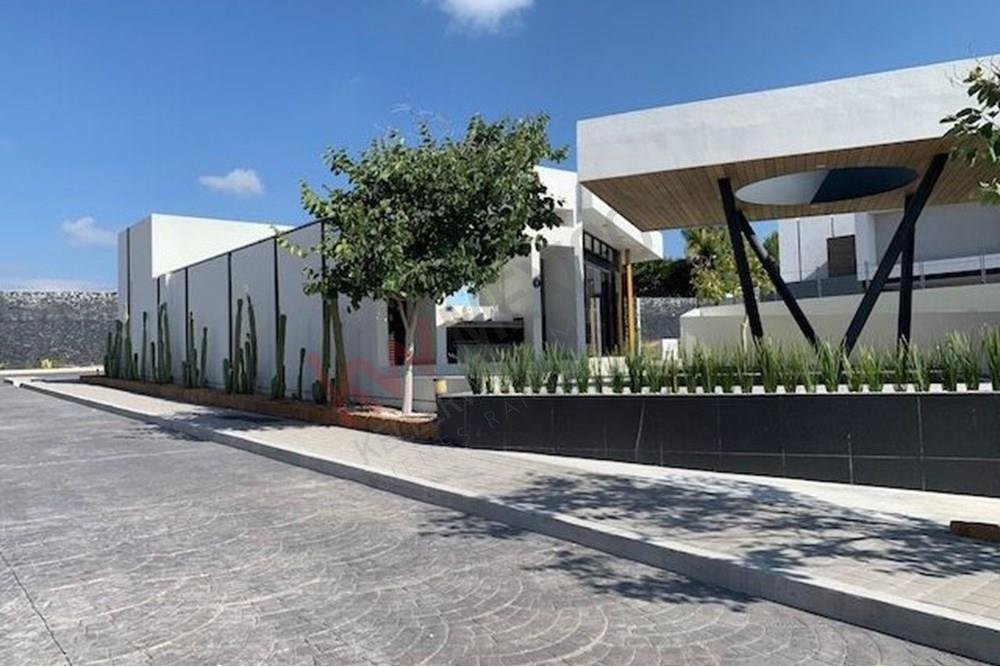 Residential Querétaro In Juriquilla, Querétaro, Mexico For Sale (13084919)