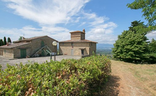 Country House in Borgo a Cascia, Reggello, Tuscany 1