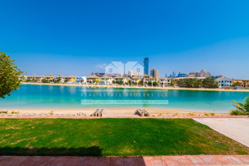 Atrium Entry Private Pool Island In Dubai, Dubai, United Arab