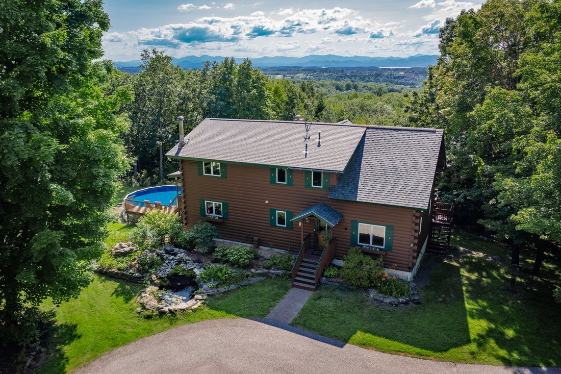 Stunning Western View In Williston, Vermont, United States For Sale