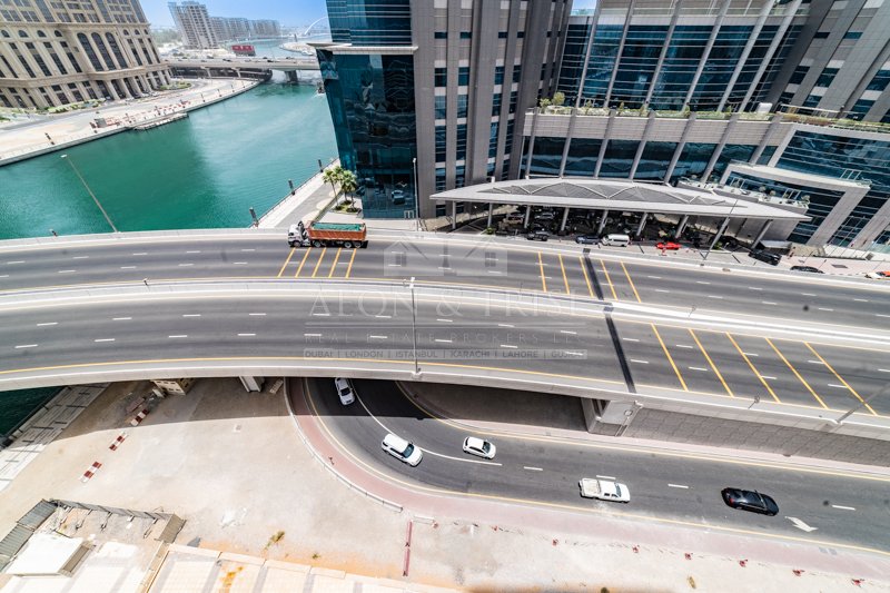 Business Bay, Dubai, United Arab Emirates 2 - 13120433