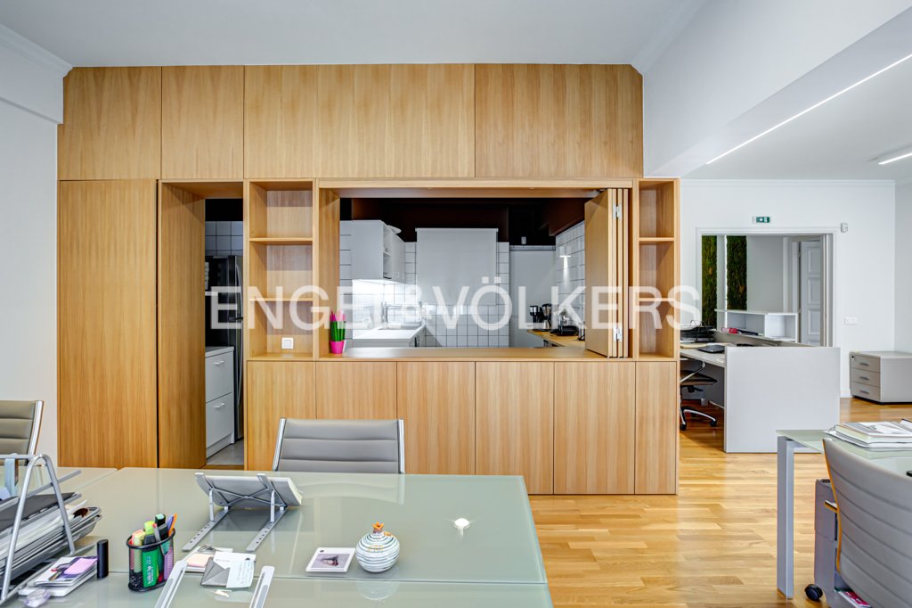 Apartment in Sunoikia Kolonakiou, 1st District of Athens, Athens 5 - 13123977