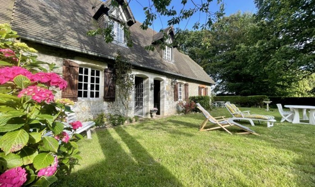 Étretat House In étretat, Normandy, France For Sale (13124321)
