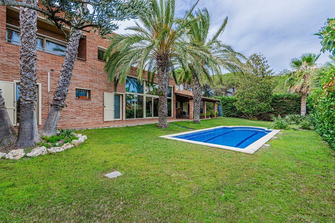 Cozy House By The Beach In Arenys De Mar In Arenys De Mar, Catalonia