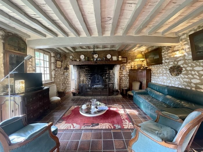 Étretat House In étretat, Normandy, France For Sale (13124321)