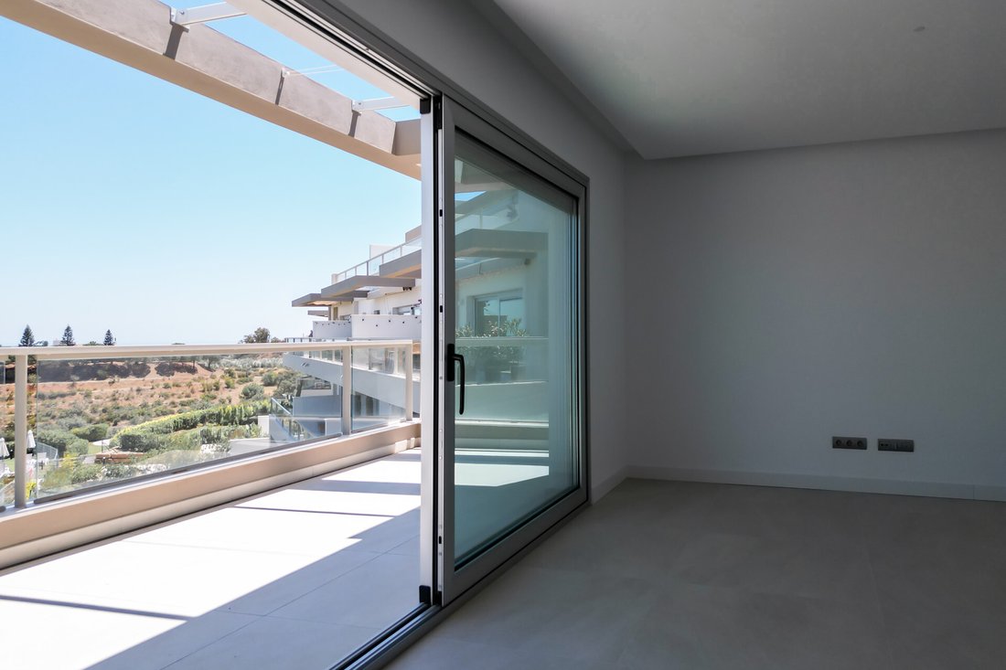 Stunning Duplex Penthouse In Cala Golf Resort In Calahonda, Andalusia