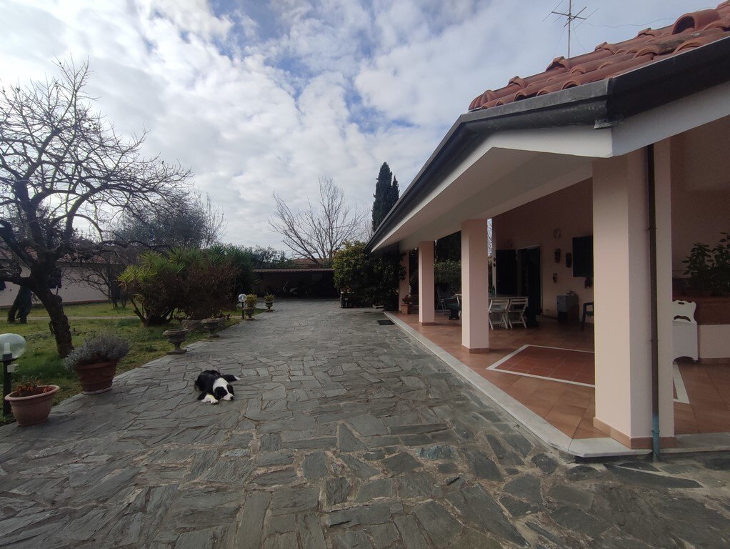 House in Marina di Carrara, Tuscany, Italy 2 - 13128671