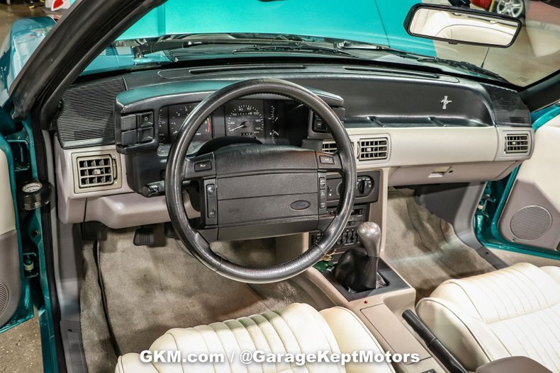 Cabriolet in Grand Rapids, MI, United States 5 - 13126403