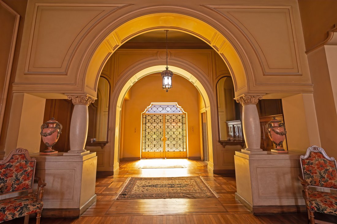 20th Century Luxurious Mansion In Giza, Giza Governorate, Egypt For