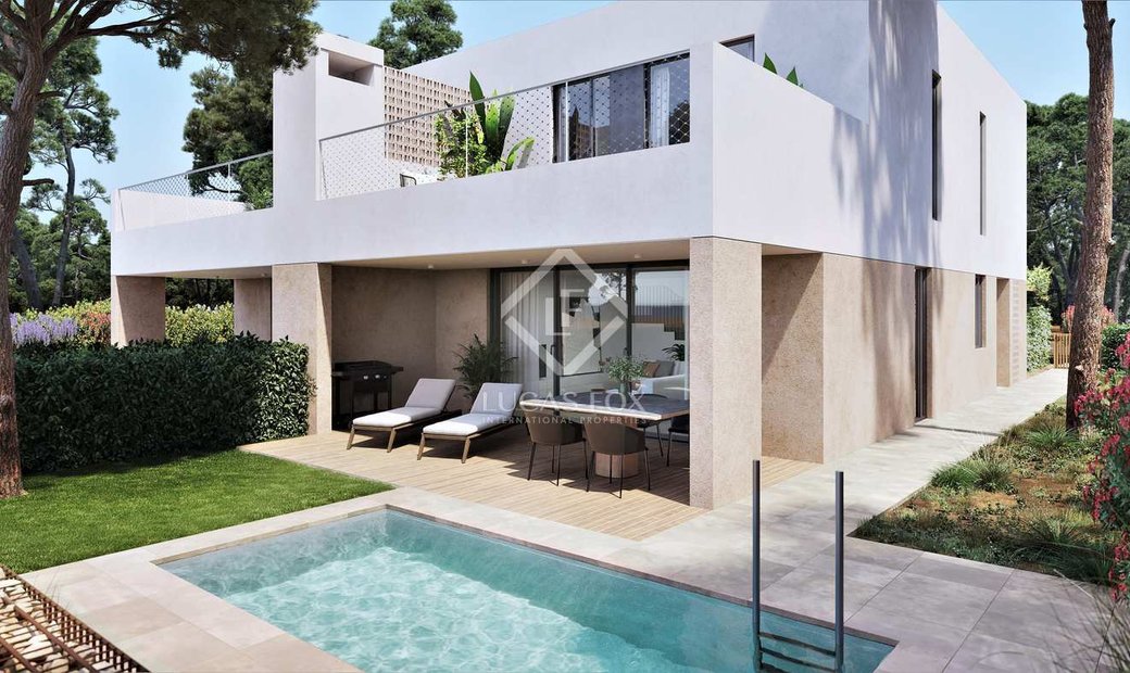 Tarragona House / Villa In Tarragona, Spain For Sale (13125823)