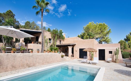 Villa in Sant Agusti des Vedra, Sant Josep de sa Talaia, Balearic Islands 1