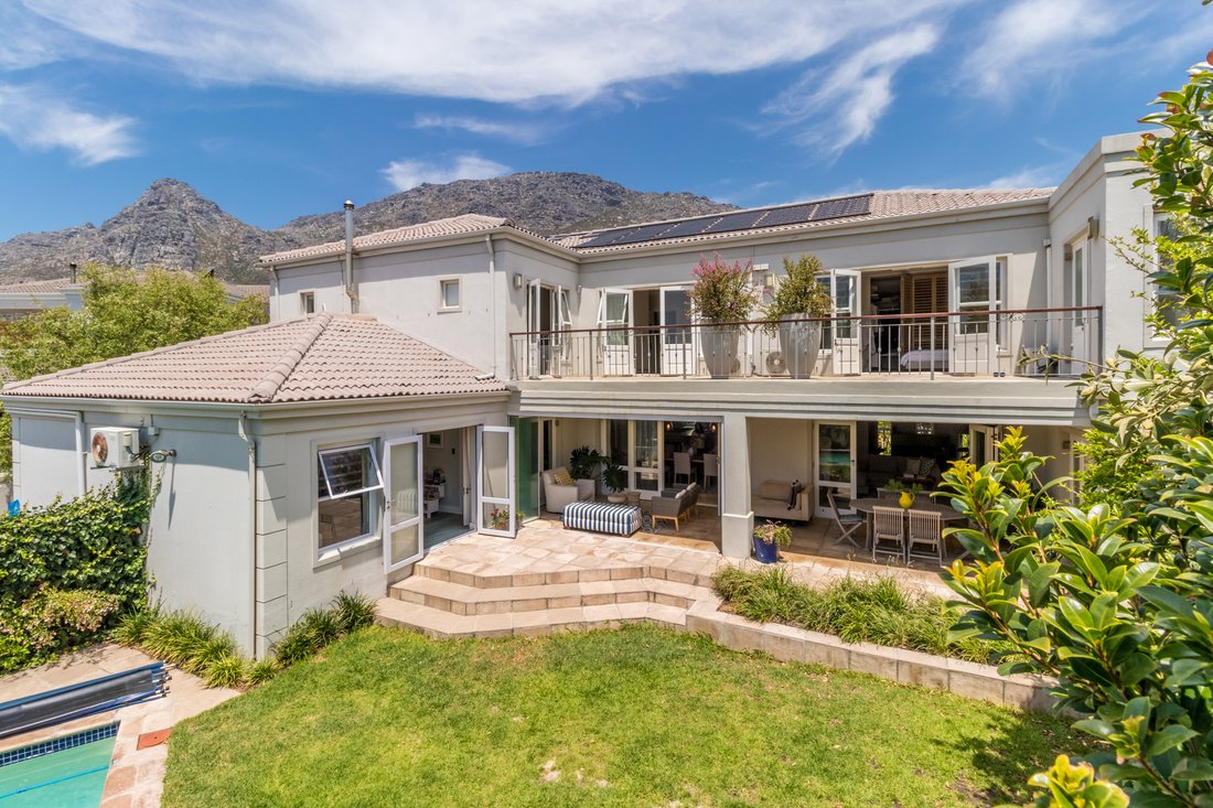 37 Shrewsbury Way, Silvertree Estate In Cape Town, Western Cape, South