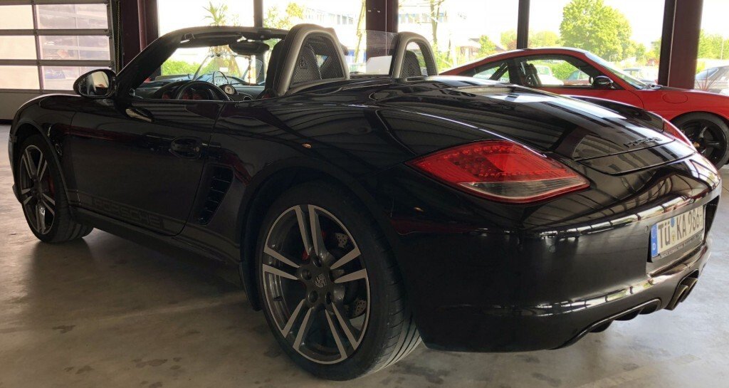 Cabriolet in Kusterdingen-Jettenburg, Germany 4 - 13131014