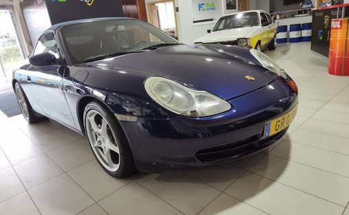 Porsche 996 Carrera 4 Cabrio in Hosingen, Luxembourg 1