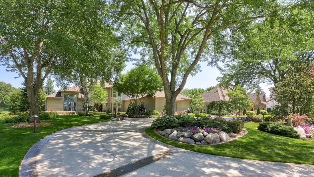 House in Saginaw, Michigan, United States 3 - 13133963