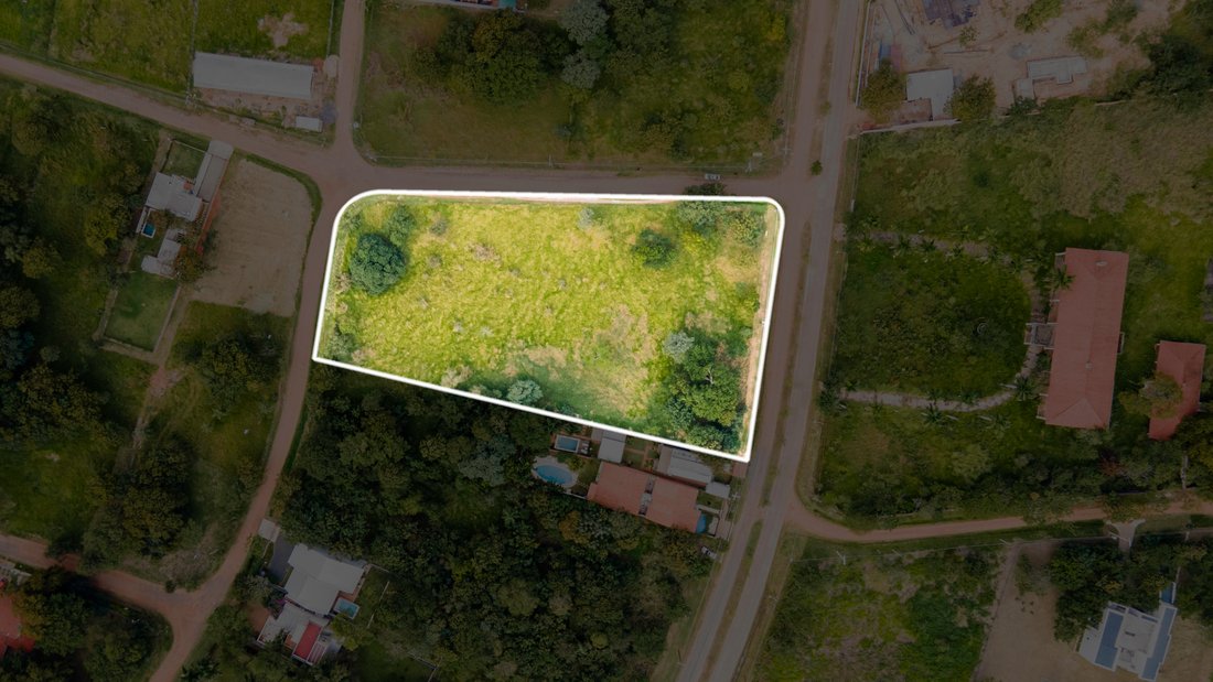 Land in Mariano Roque Alonso, Central Department, Paraguay 4 - 13133680