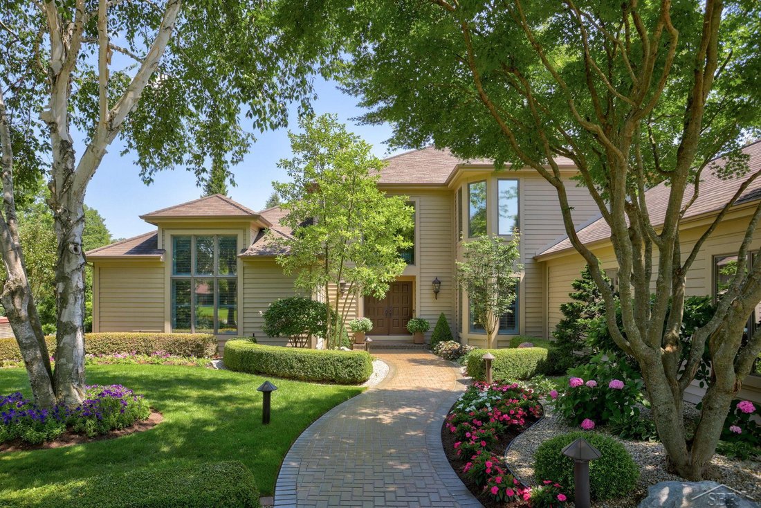 House in Saginaw, Michigan, United States 2 - 13133963