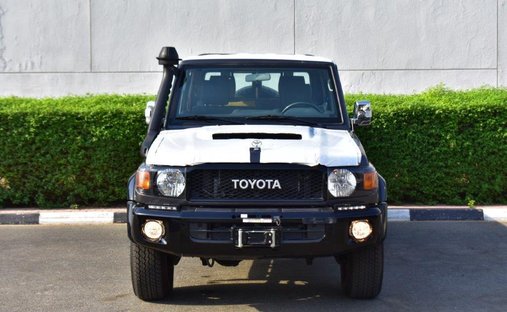 2023 Toyota Pickup  in Dubai, United Arab Emirates 1