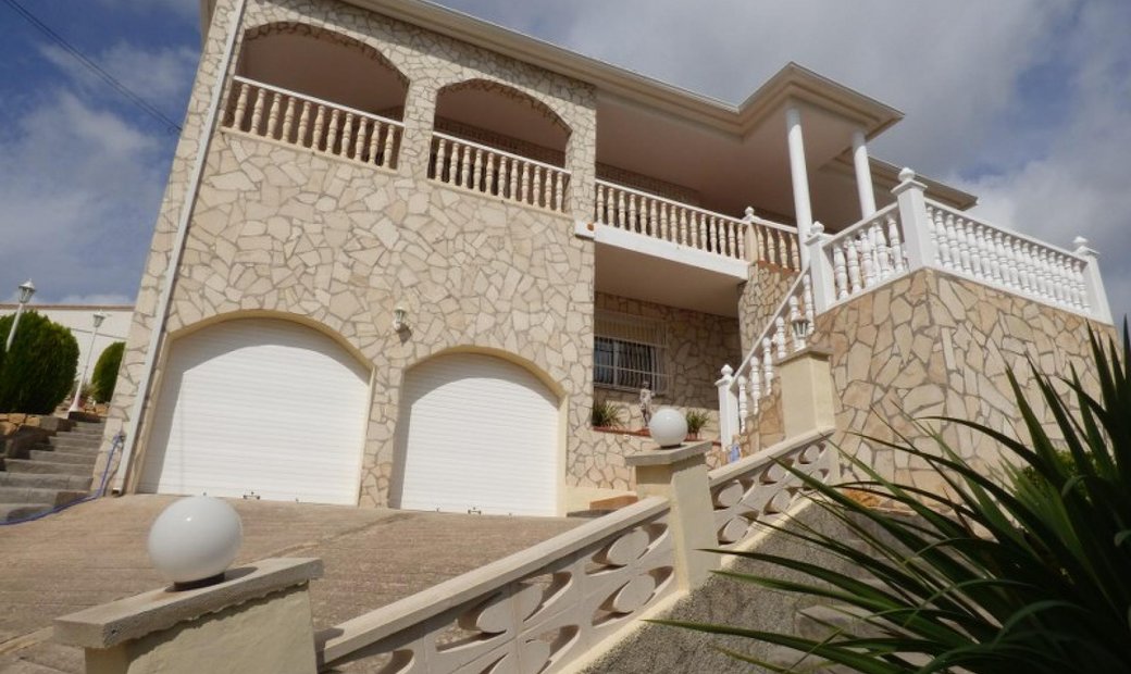 La Nucía Villa In La Nucía, Spain For Sale (13134842)