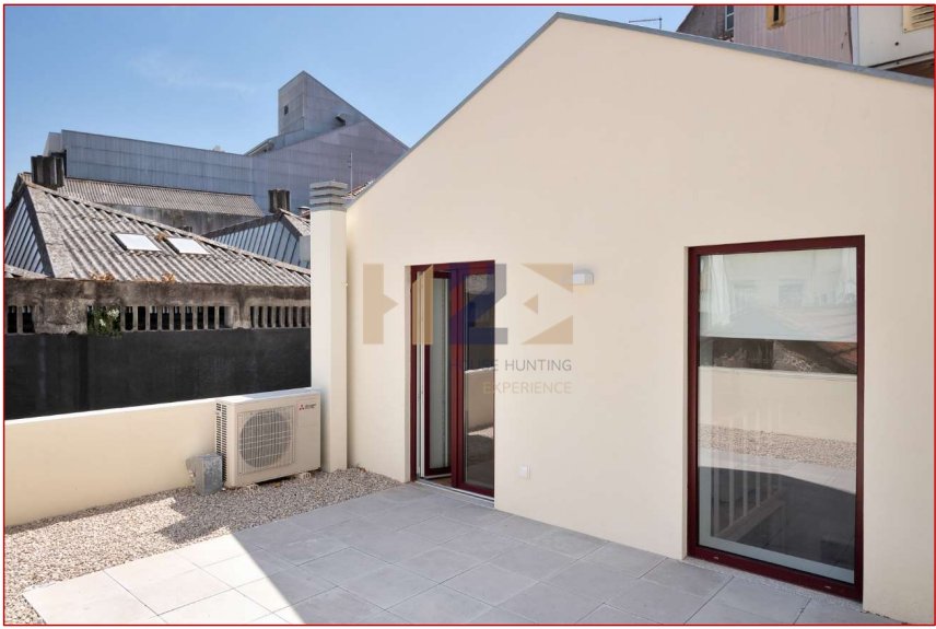 House in Cedofeita, Santo Ildefonso, Se, Miragaia, Sao Nicolau e Vitoria, Porto District, Portugal 5 - 13134325