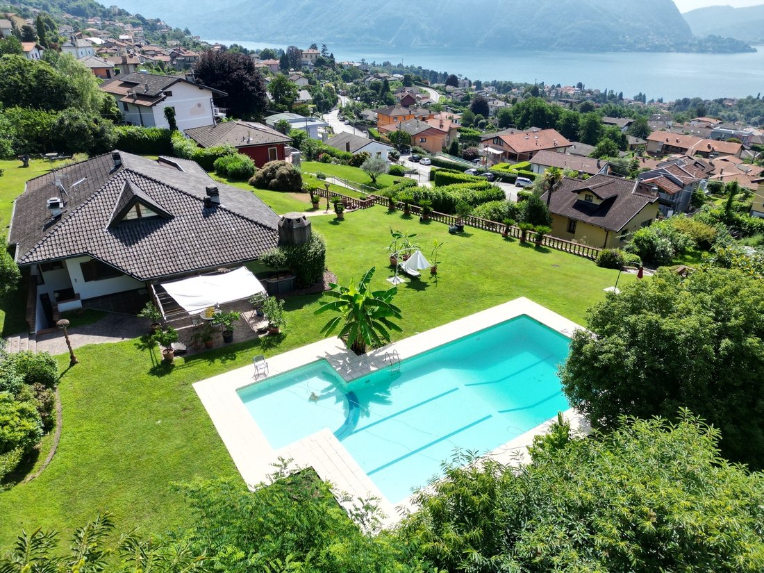 Villa in Arizzano, Piedmont, Italy 2 - 13135222