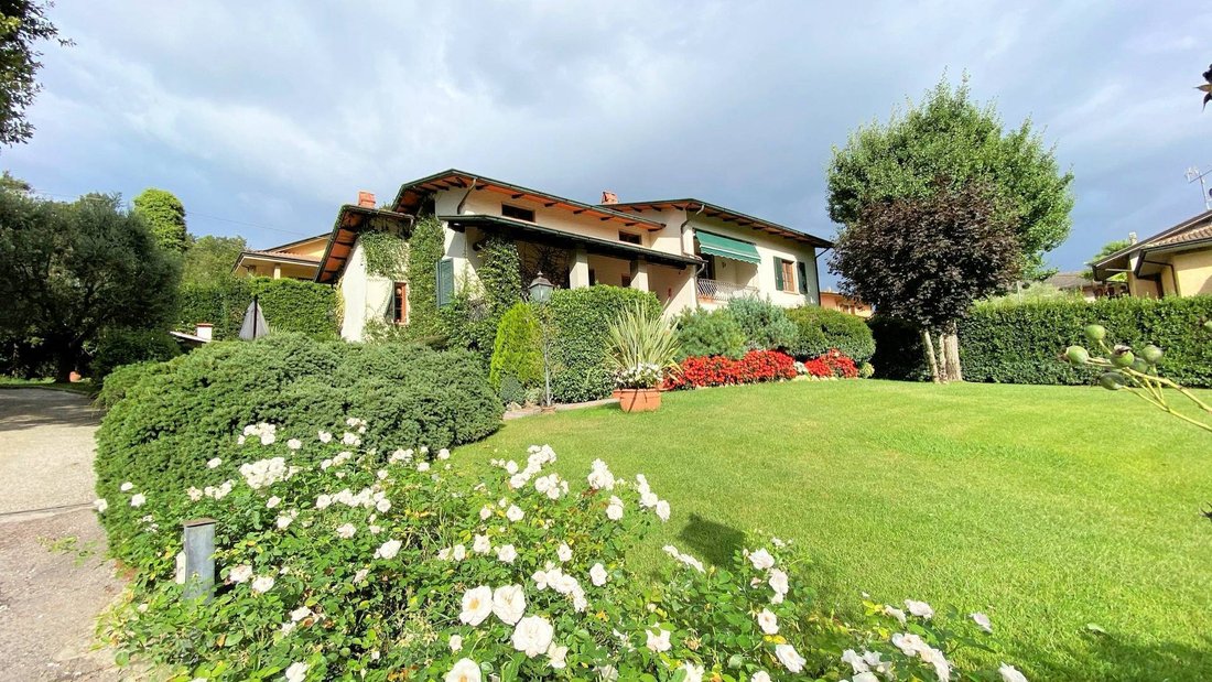 Villa in San Martino in Freddana, Tuscany, Italy 1 - 13135435