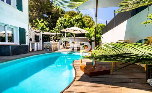 House in Coste Chaude-Mauveou, La Seyne-sur-Mer, France 1