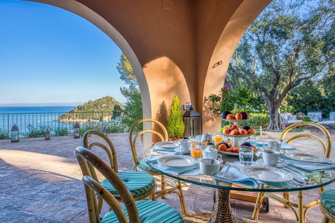 House in Porto Ercole, Monte Argentario, Tuscany 4 - 13137477