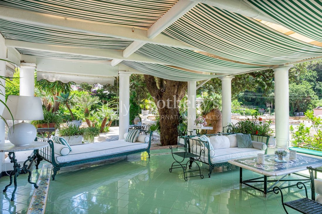 House in Capri, Campania, Italy 4 - 13137466