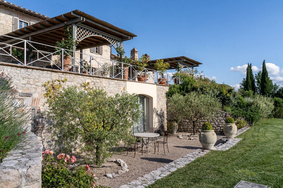House in Historic Center, Perugia, Italy 5 - 13137463