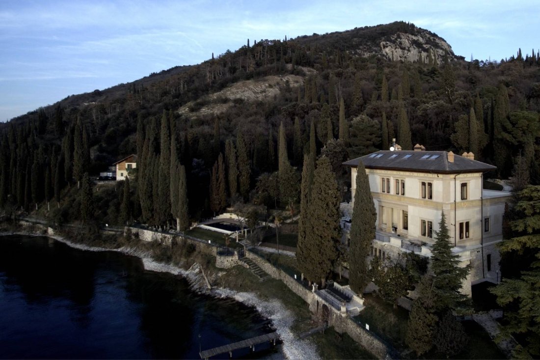 House in Garda, Veneto, Italy 2 - 13137158