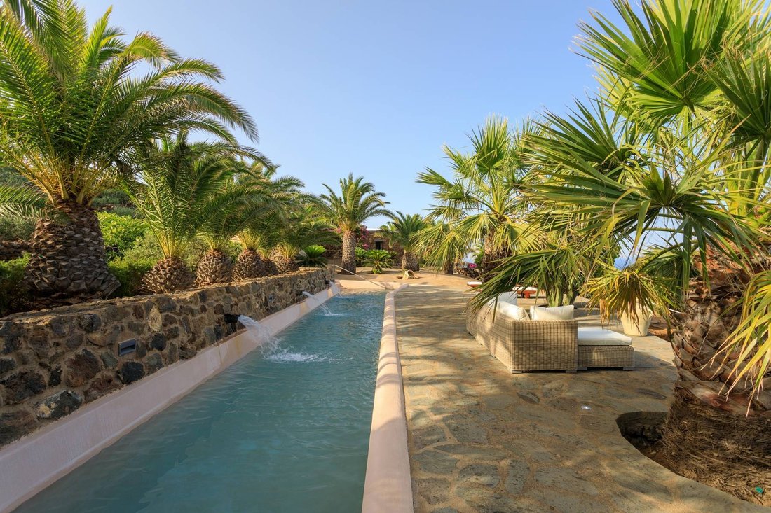 House in Pantelleria, Sicily, Italy 5 - 13137300