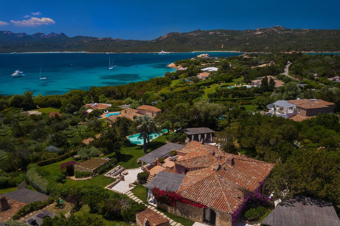 House in Marina di Porto Cervo, Porto Cervo, Italy 1 - 13137480