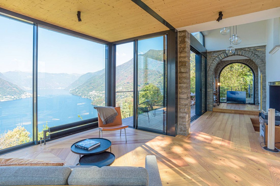 Lovely Home With Beautiful Views Of Lake Como In Lombardy, Italy For