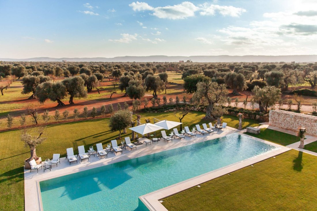 Masseria Zafferano Historic Estate With Modern In Brindisi, Apulia