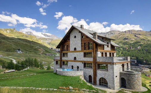 House in West Zone / Zone Ouest, Aosta / Aoste, Aosta Valley / Vallée d'Aoste 1