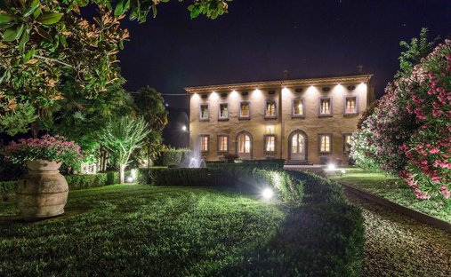 House in Historic Center, Lucca, Tuscany 1