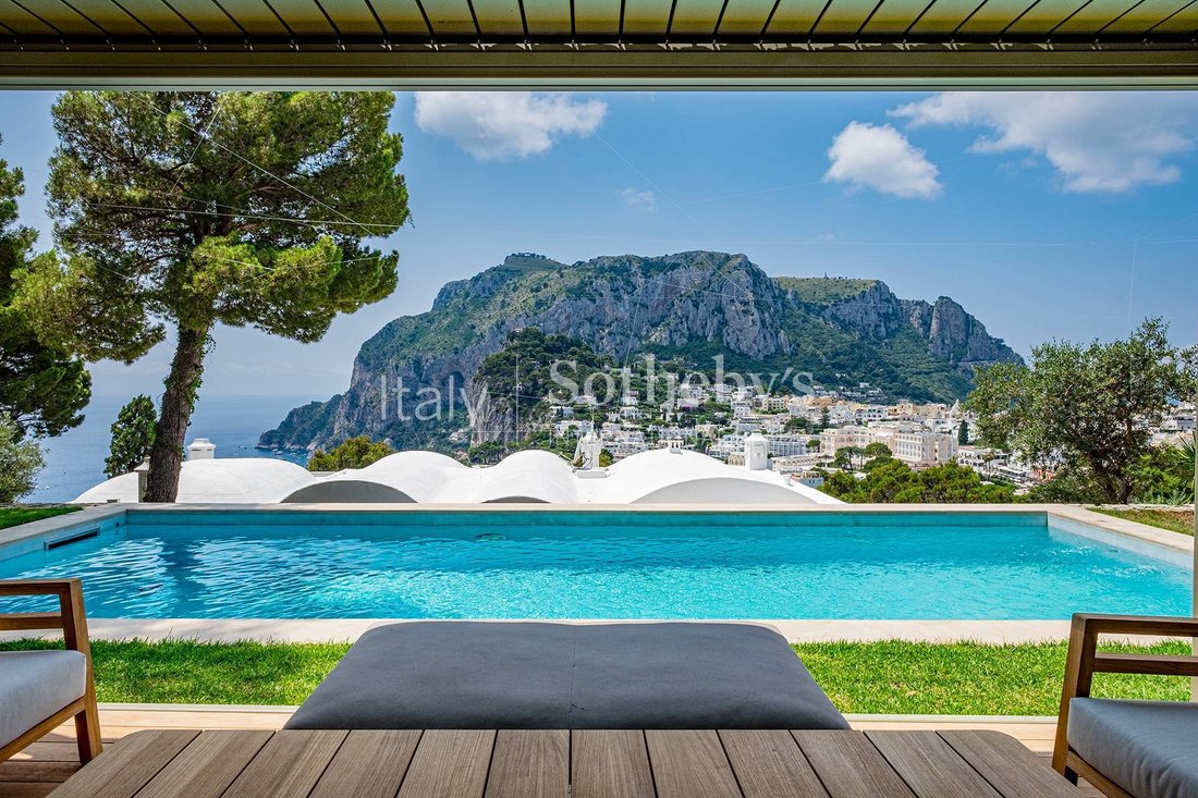 House in Capri, Campania, Italy 2 - 13137236